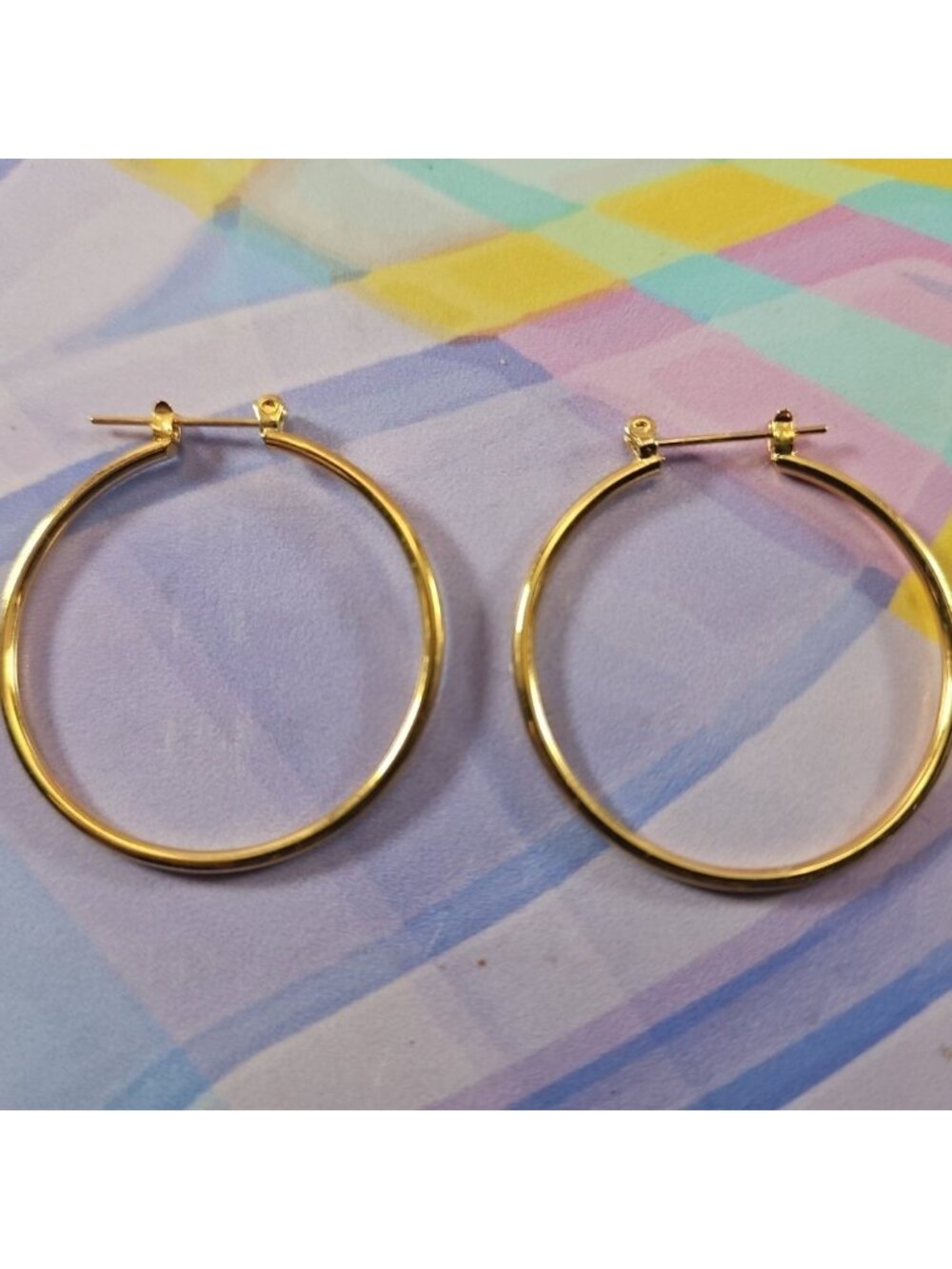 Gold Tone Hoop Earrings Smooth/Classic Design, 33mm Diameter